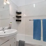 Excellent In Olhos D'agua 올류스 데 아구아