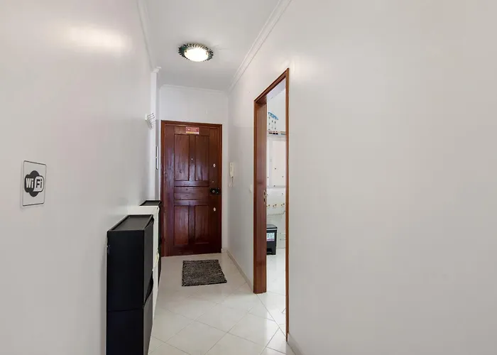 Appartamento Excellent In Olhos D´água *